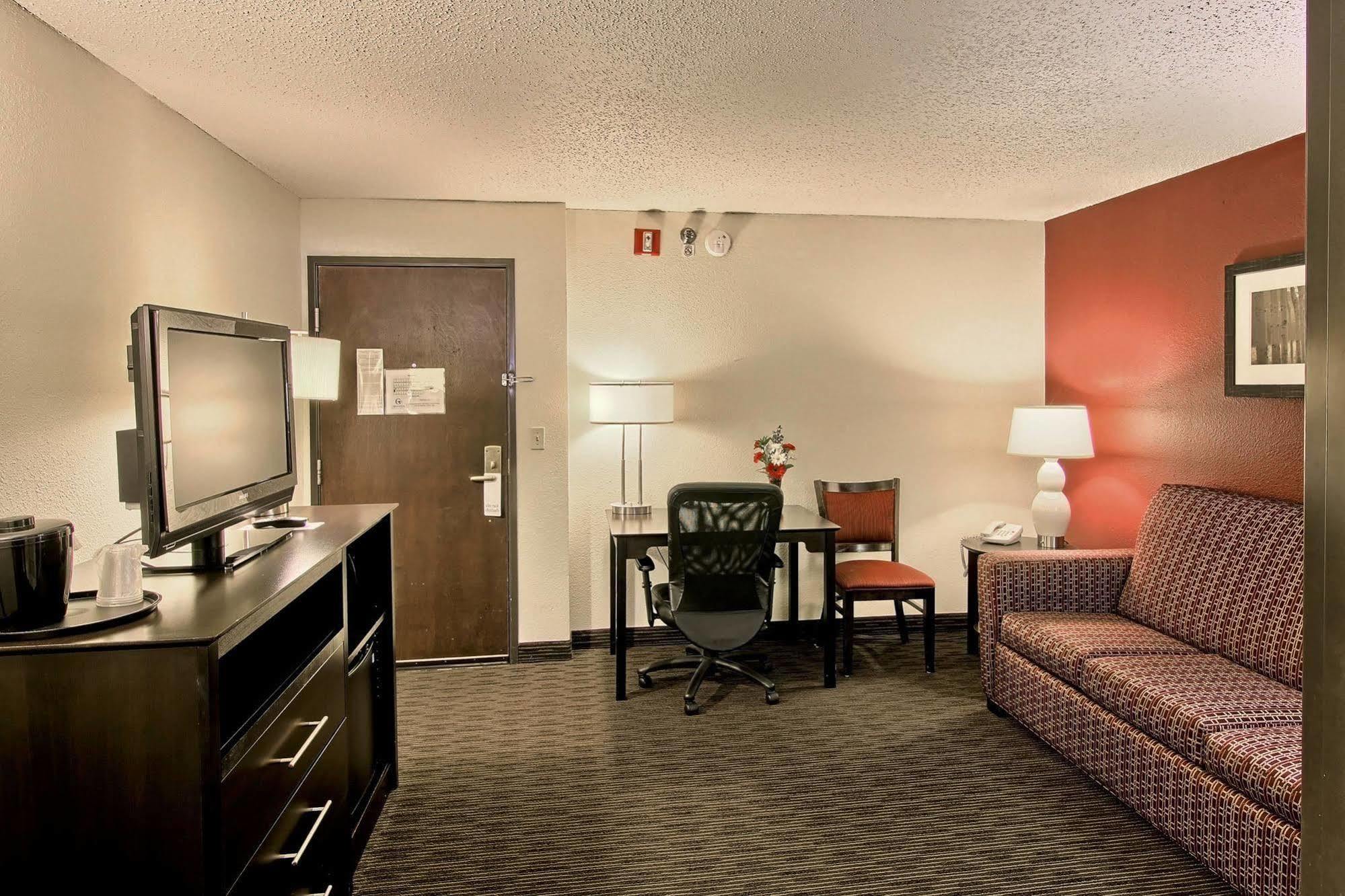 Blossom Hotel & Suites Traverse City Zewnętrze zdjęcie